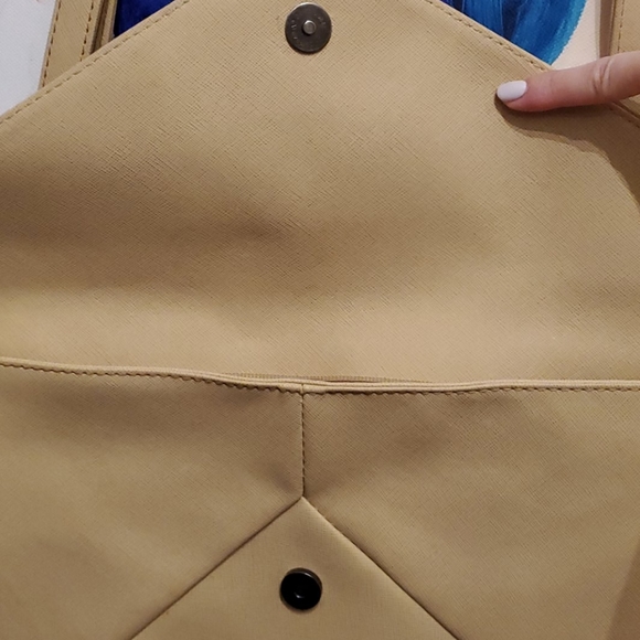 Envelope Shoulder Bag - Picture 4 of 5